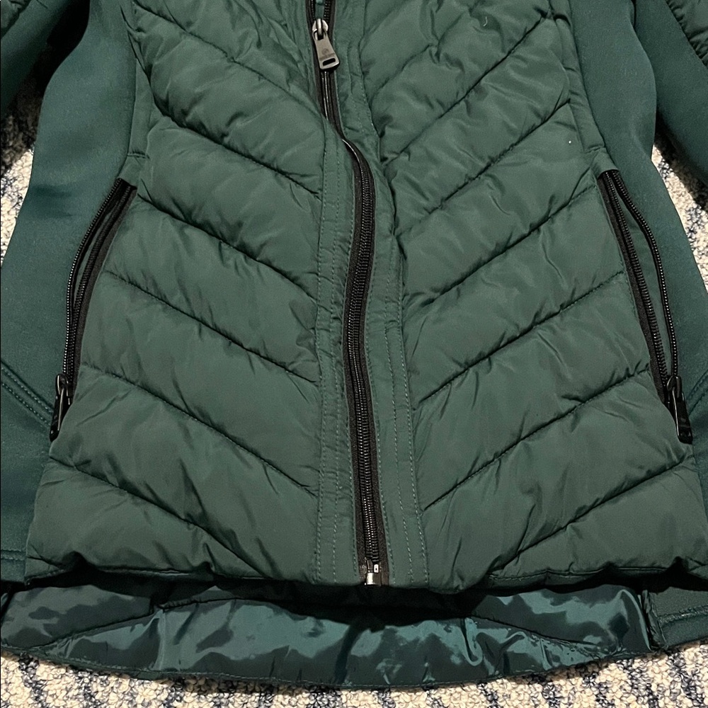 Bernardo Performance Dark Green Jacket - image 5